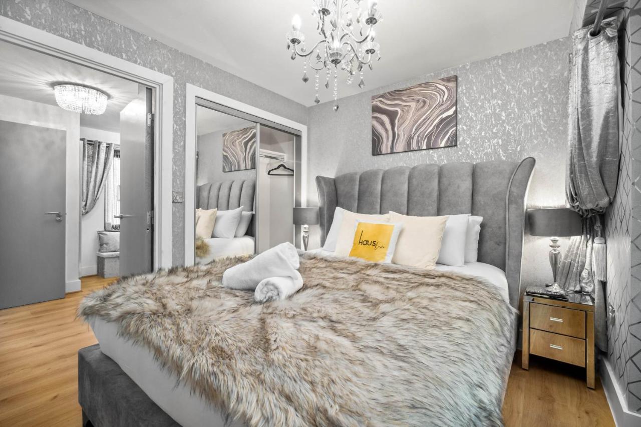برمنغهام Luxury City Centre Apartment - Parking - Smart Tv - Wifi - Intercom المظهر الخارجي الصورة