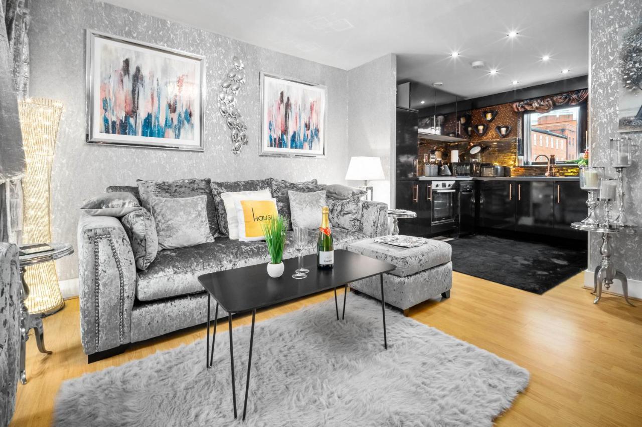برمنغهام Luxury City Centre Apartment - Parking - Smart Tv - Wifi - Intercom المظهر الخارجي الصورة